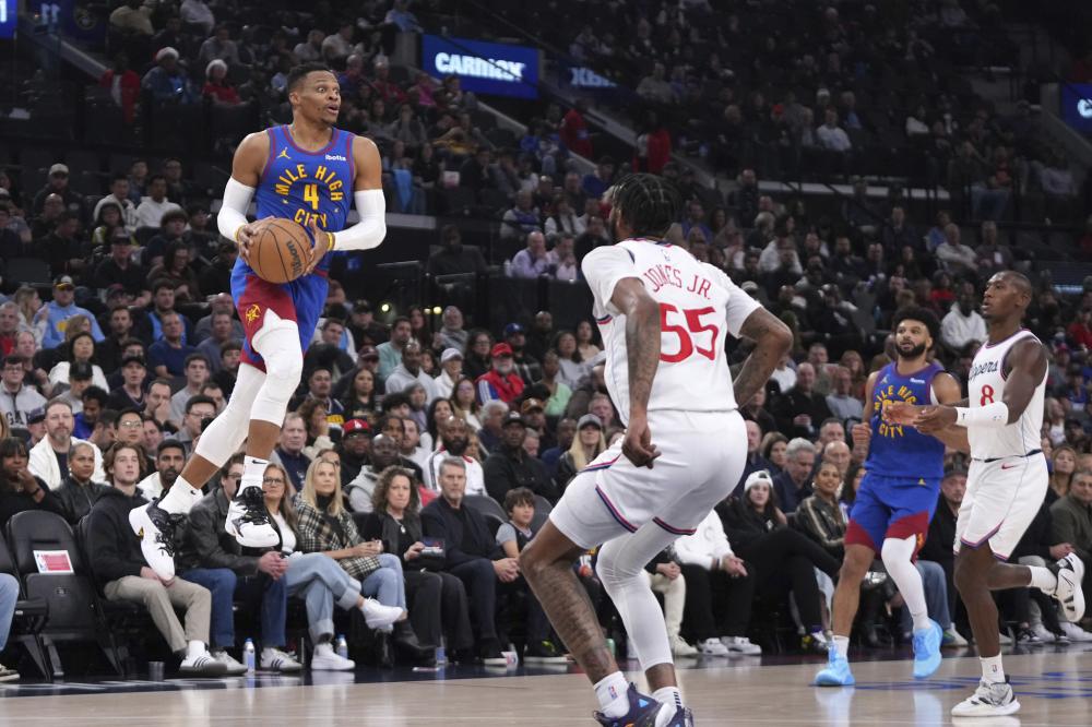 的努力与坚 的努力与坚