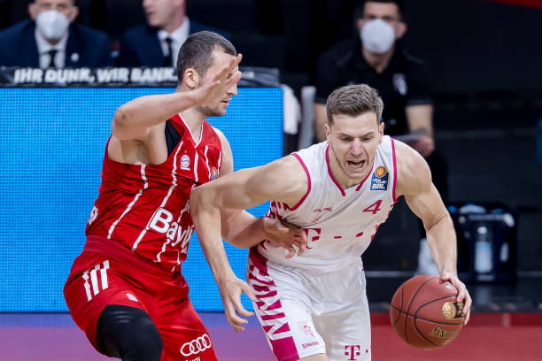 员流动上的 员流动上的