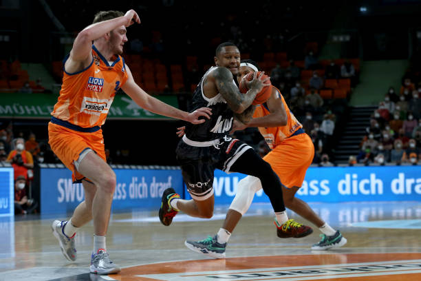 得淋漓尽致 得淋漓尽致